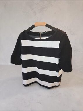 Lauren Ralph Lauren Striped Boatneck Top XL-Black & White Knit with Gold Buttons